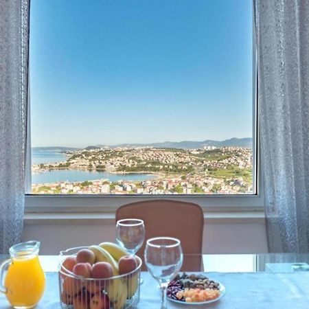 Cartolina Di Mare Apartment โปดสตรานา ภายนอก รูปภาพ