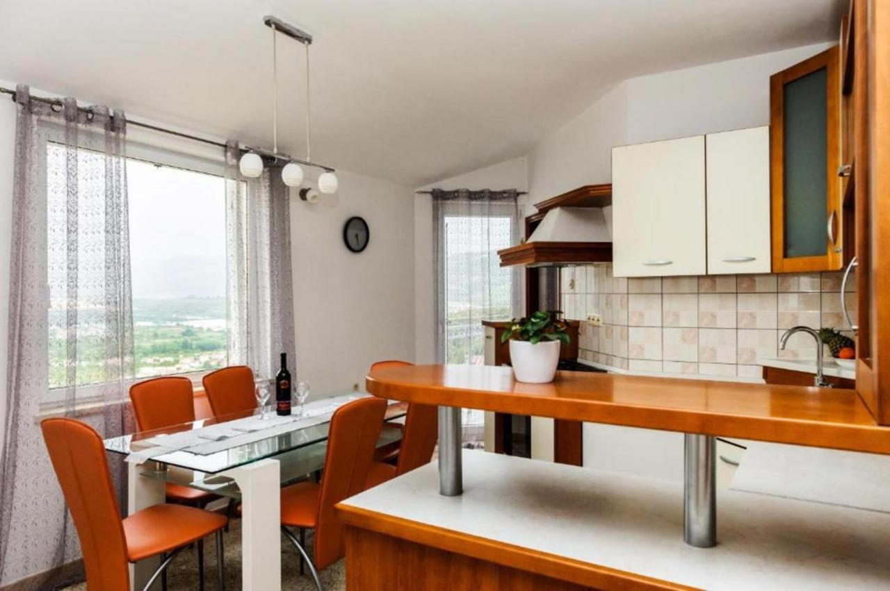 Cartolina Di Mare Apartment โปดสตรานา ภายนอก รูปภาพ